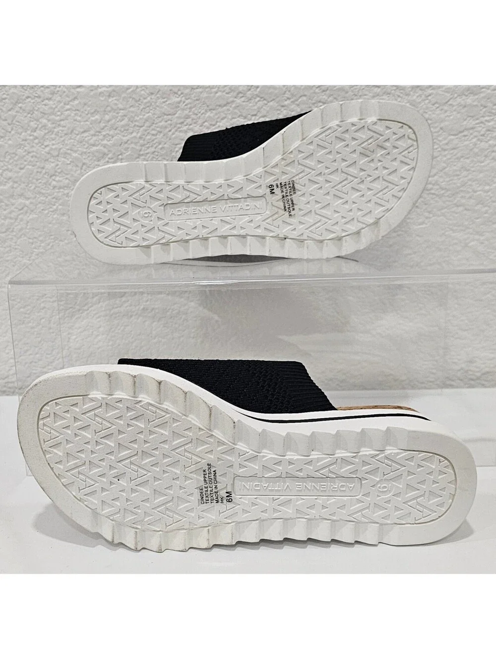 Adrienne Vittadini outsole textured